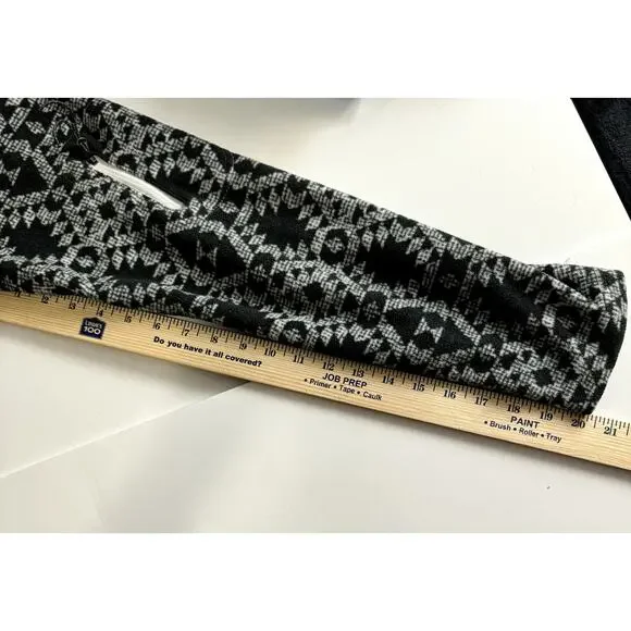 Geometric Black and White Women's Jacket - Picture 3 of 8